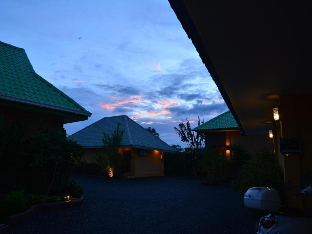 Sucholtee Resort Surat Thani Exterior foto