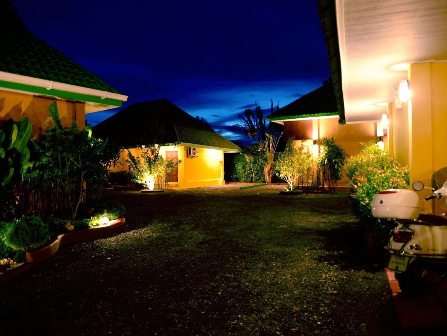 Sucholtee Resort Surat Thani Exterior foto