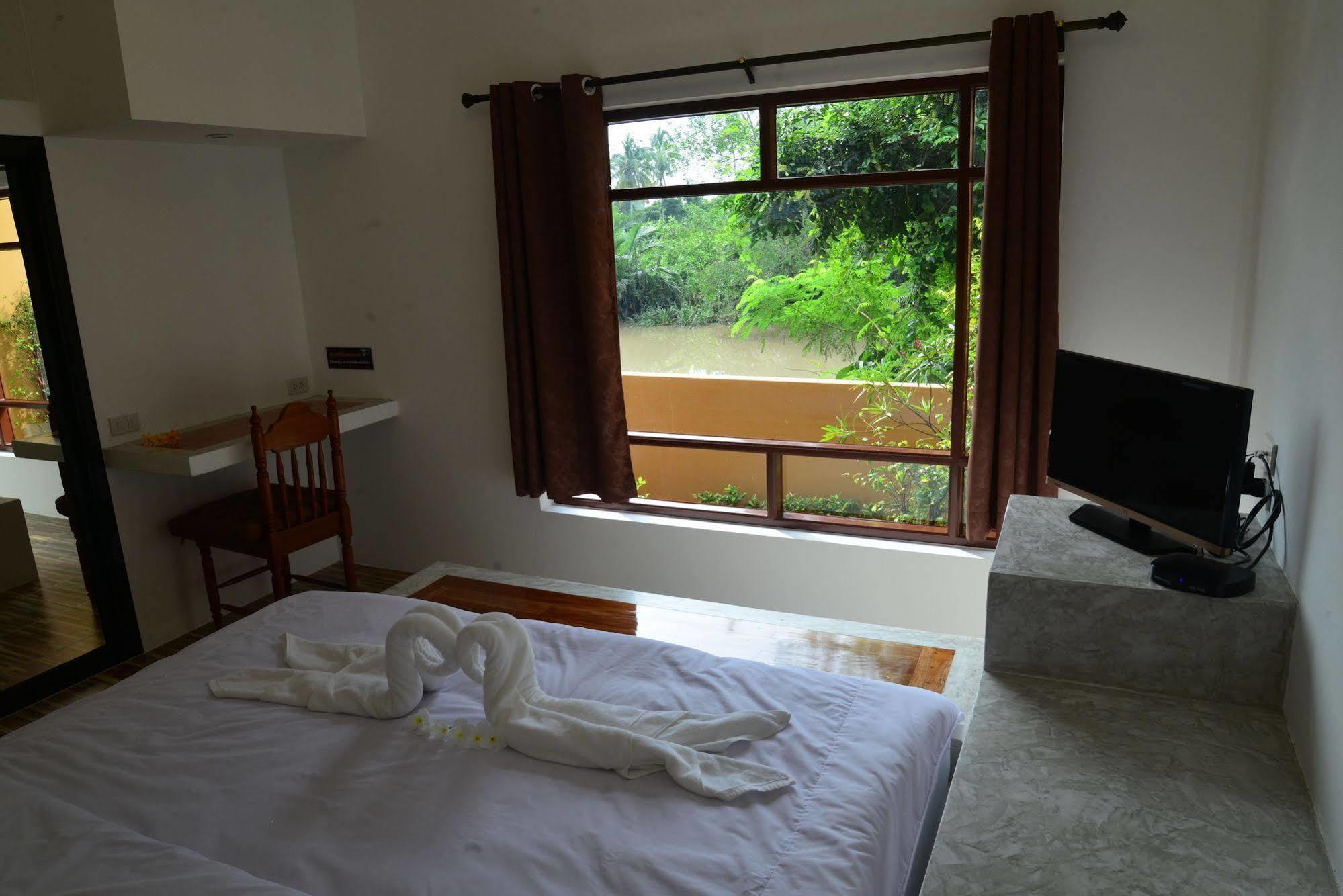 Sucholtee Resort Surat Thani Exterior foto
